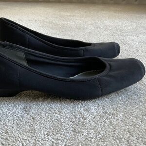 Jones New York Ballet Flats Size 8M